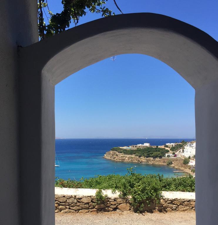 Zisis * Agios Stefanos (Mykonos)