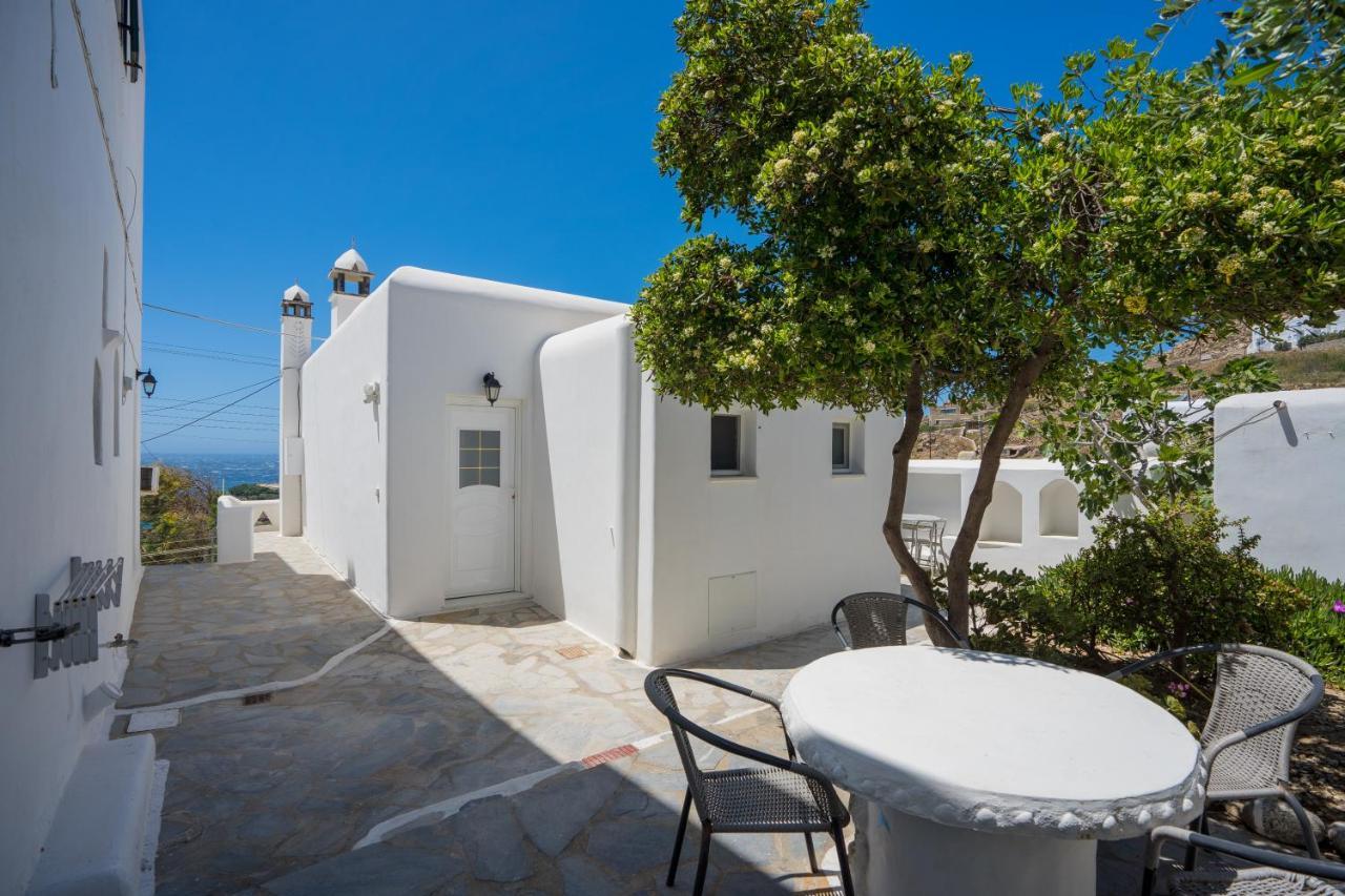 Zisis Agios Stefanos (Mykonos)