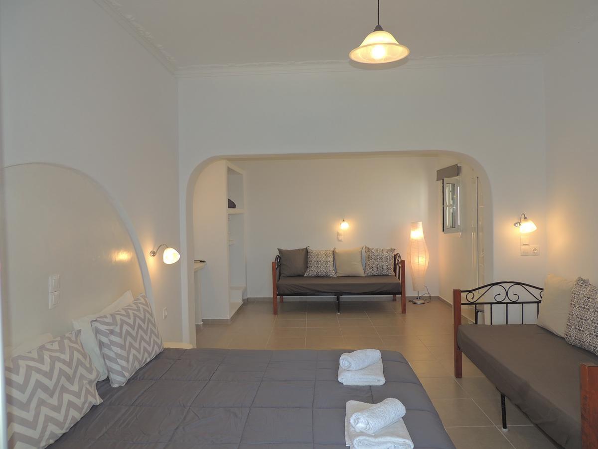 Zisis Agios Stefanos (Mykonos)